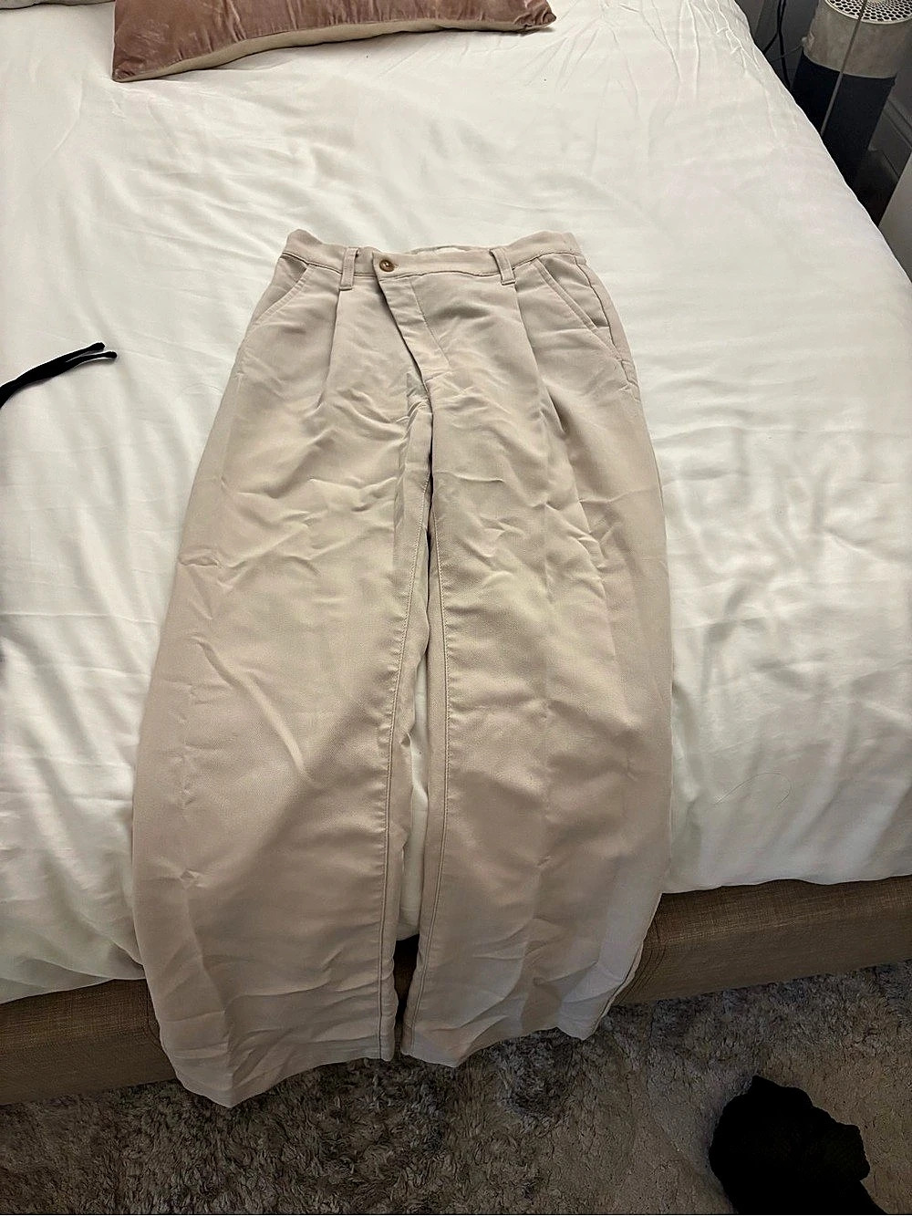 Abercrombie & Fitch Tailored High Rise Crossover Waist Pants Beige 27 Short
